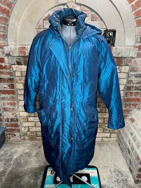 down puffer cocoon coat blue hood